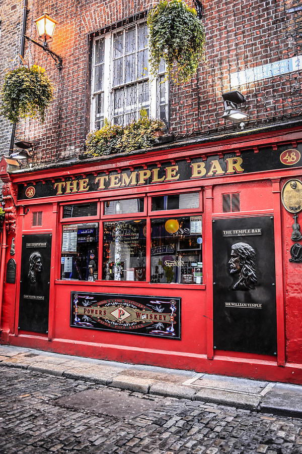 Landmark Photograph - Temple Bar #1 by Chris Smith