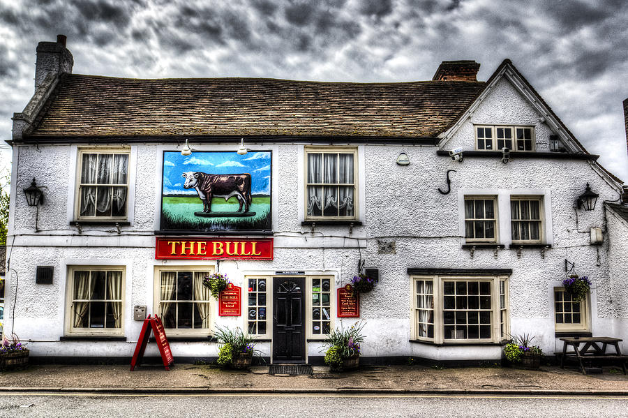 The Bull Pub Theydon Bois Essex Photograph by David Pyatt - Pixels