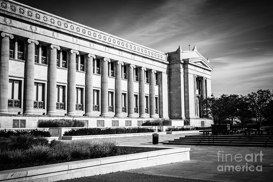 The Field Museum in Chicago in Black and White #1 Photograph by Paul Velgos