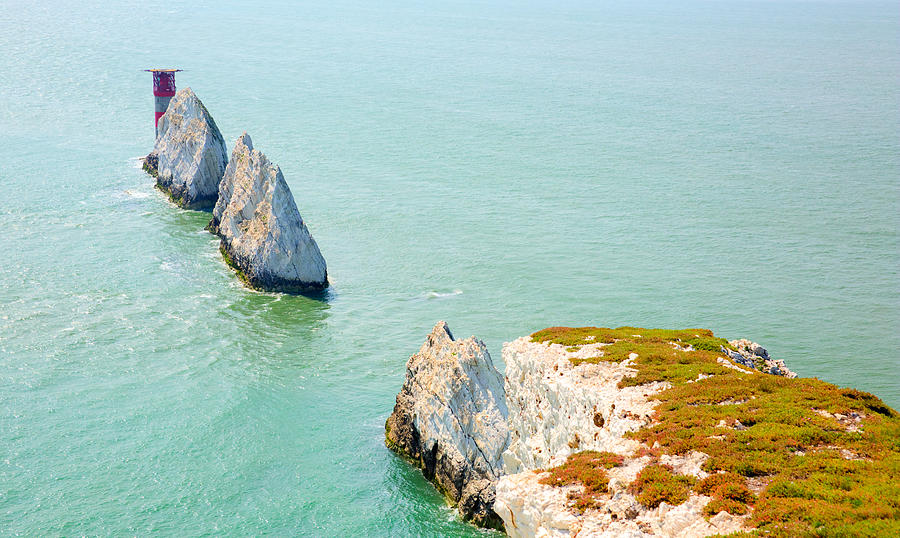 The Needles Isle of Wight landmark by Alum Bay tourist attraction ...