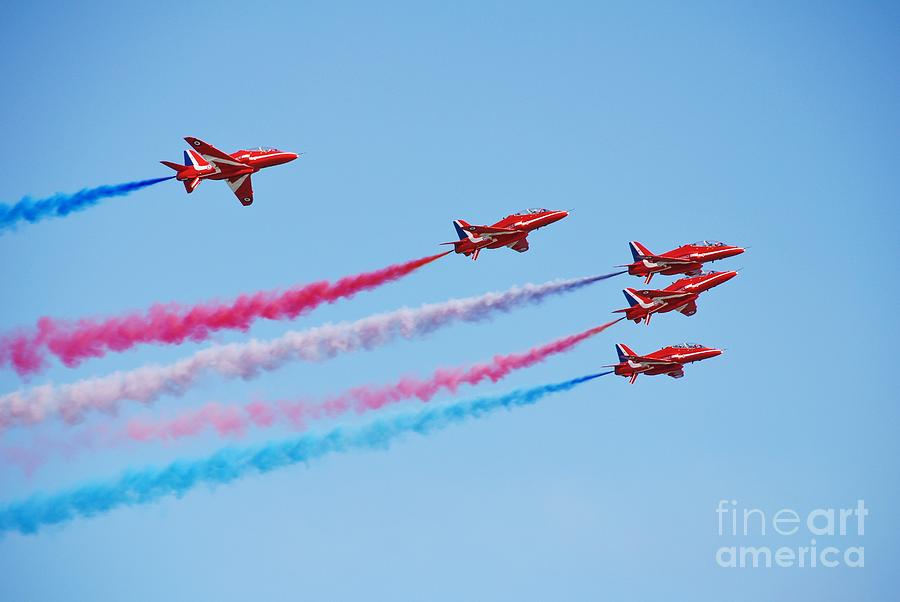 The Red Arrows #1 Photograph by David Fowler