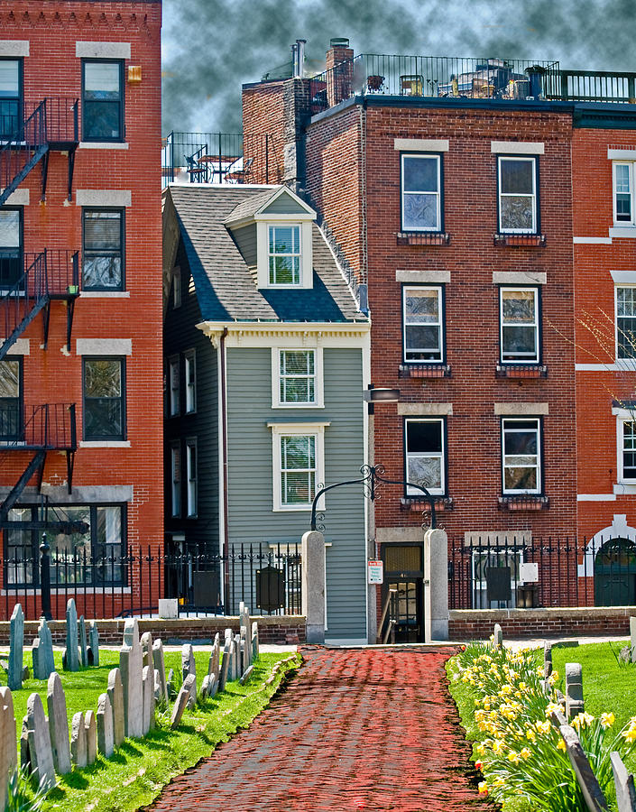 the-skinny-house-boston-photograph-by-caroline-stella