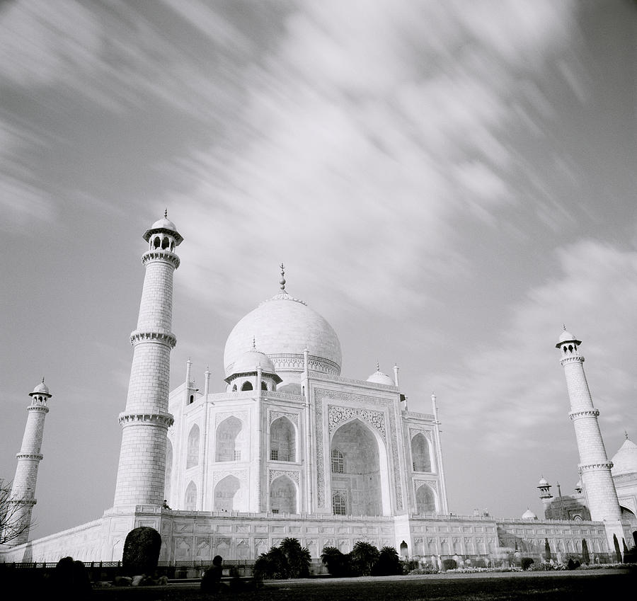 The Taj Mahal Of India Photograph by Shaun Higson