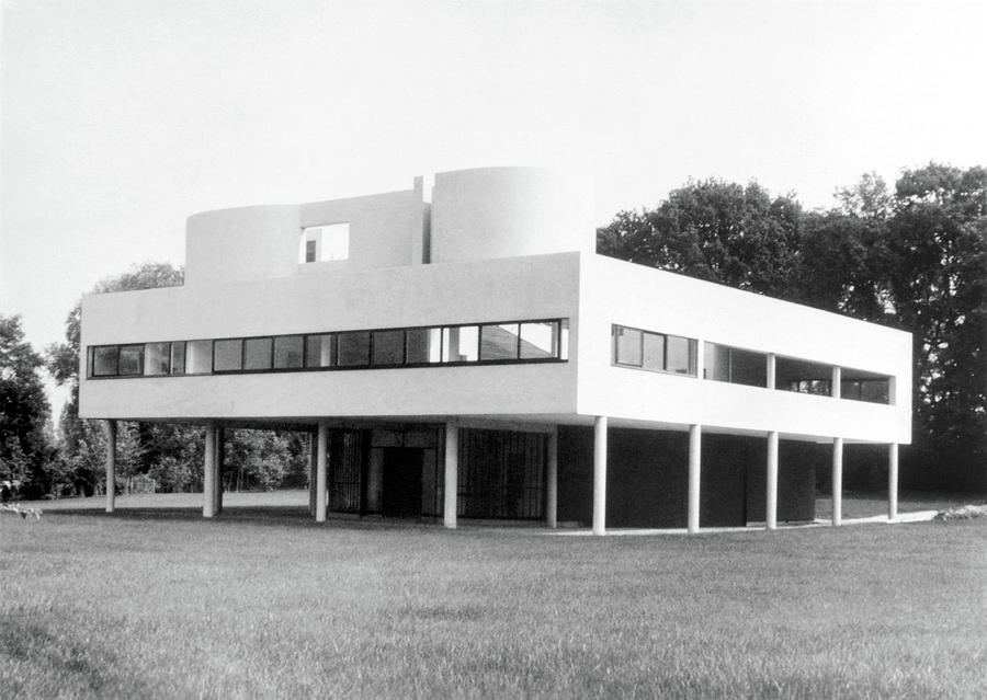 The Villa Savoye Photograph by Granger - Fine Art America