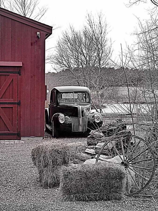 This Old Ford Photograph by Janice Drew