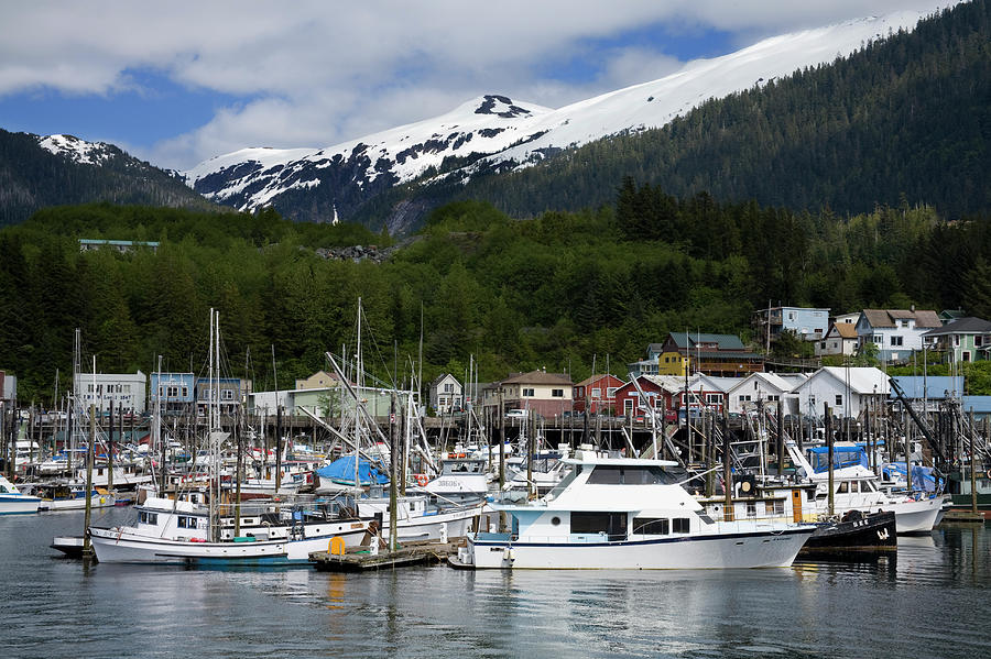 Thomas Basin Boat Harbor Photograph by Richard Cummins