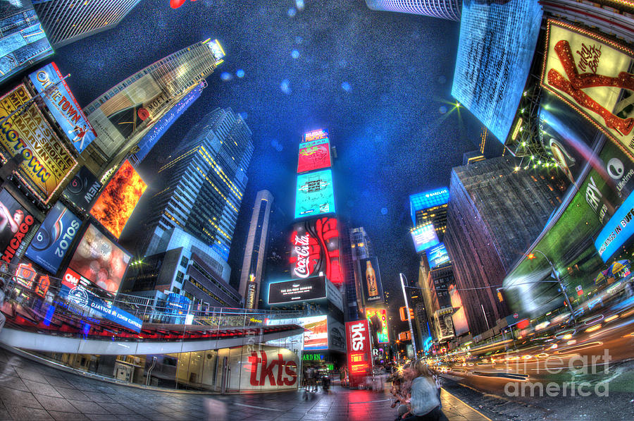 Abstract Photograph - Times Square #1 by Mark Ayzenberg