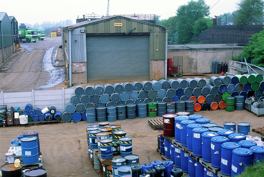 toxic-waste-site-photograph-by-robert-brook-science-photo-library