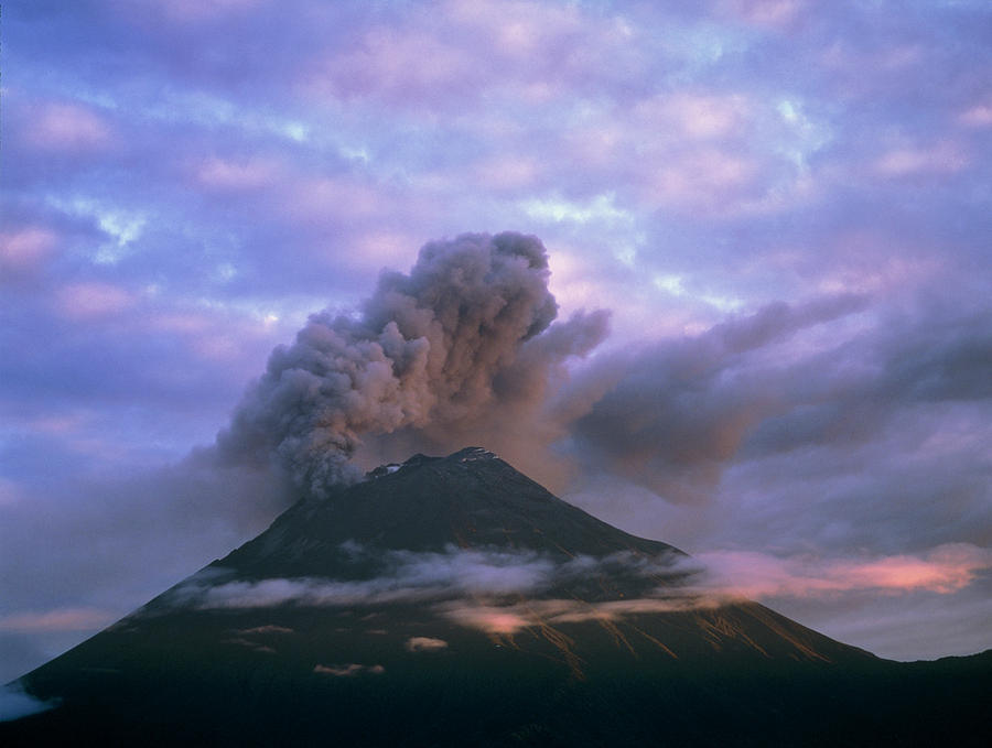 Tunguragua Volcano Photograph by Dr Morley Read/science Photo Library ...