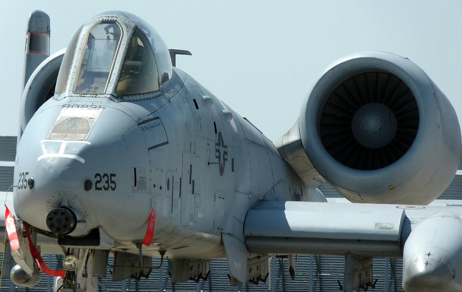 USAF A10 Thunderbolt #1 Photograph by Jeff Lowe