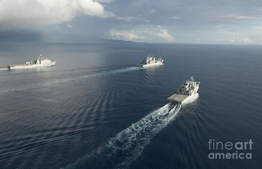 usns matthew perry