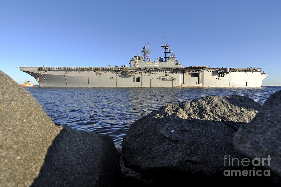 Transportation Photograph - Uss Bataan Arrives At Naval Station #1 by Stocktrek Images