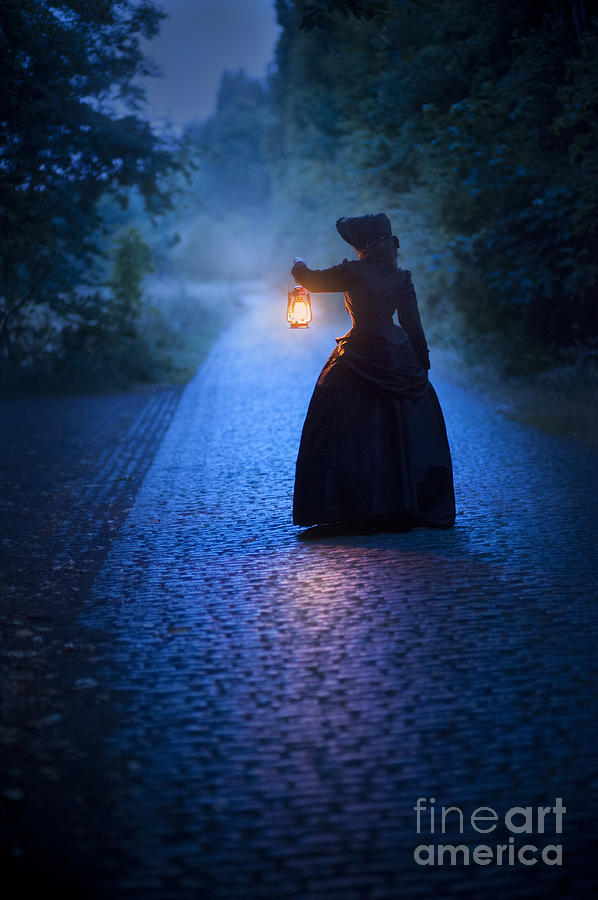 1-victorian-woman-alone-at-night-with-a-lamp-lee-avison.jpg