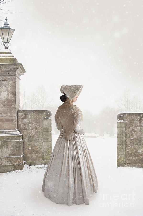 https://images.fineartamerica.com/images-medium-large-5/1-victorian-woman-in-winter-lee-avison.jpg