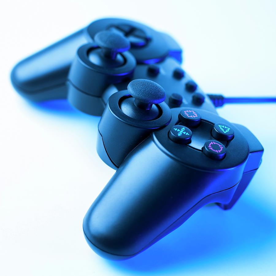 Video Game Controller Photograph by Science Photo Library - Fine Art ...