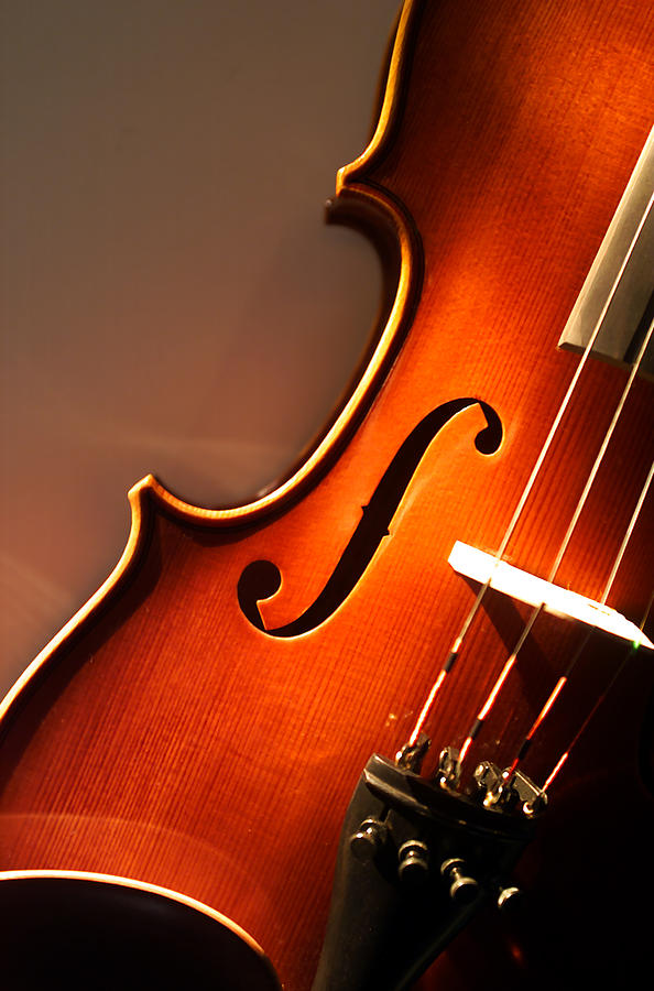 Music Photograph - Violin VII by Jon Neidert