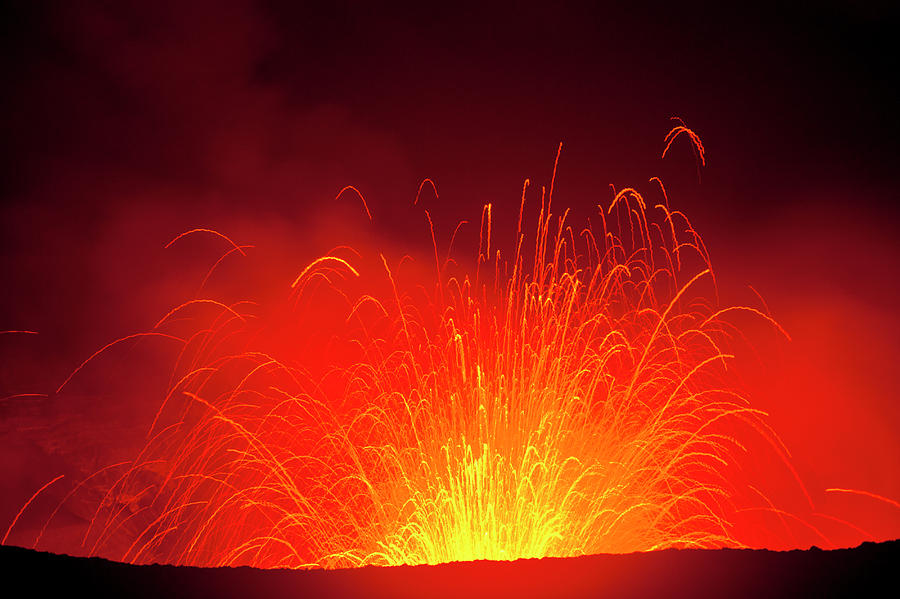 Volcano Eruptions At The Yasur Volcano Photograph by Michael Runkel ...