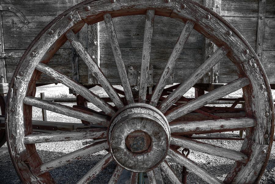 Wagon Wheel #1 Photograph by David Andersen
