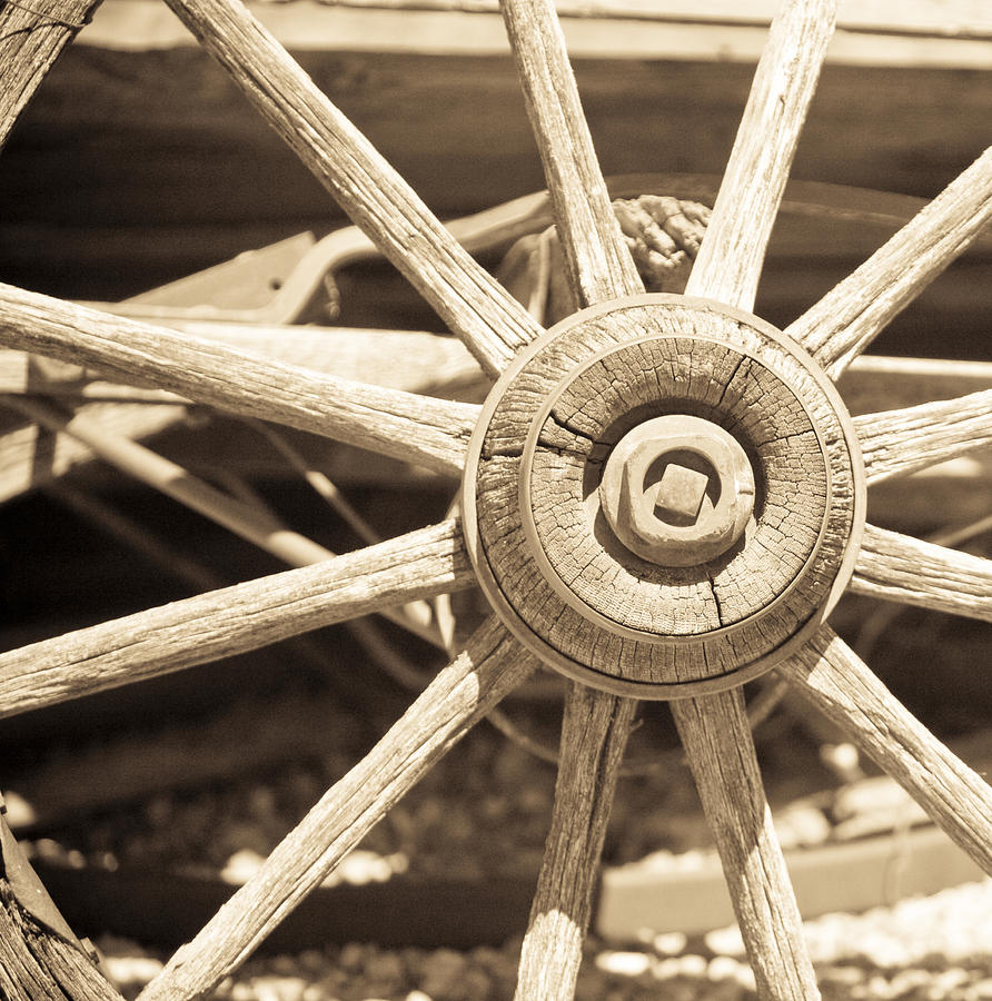 Wagon Wheels Photograph - Wagon Wheel #1 by Gilbert Artiaga