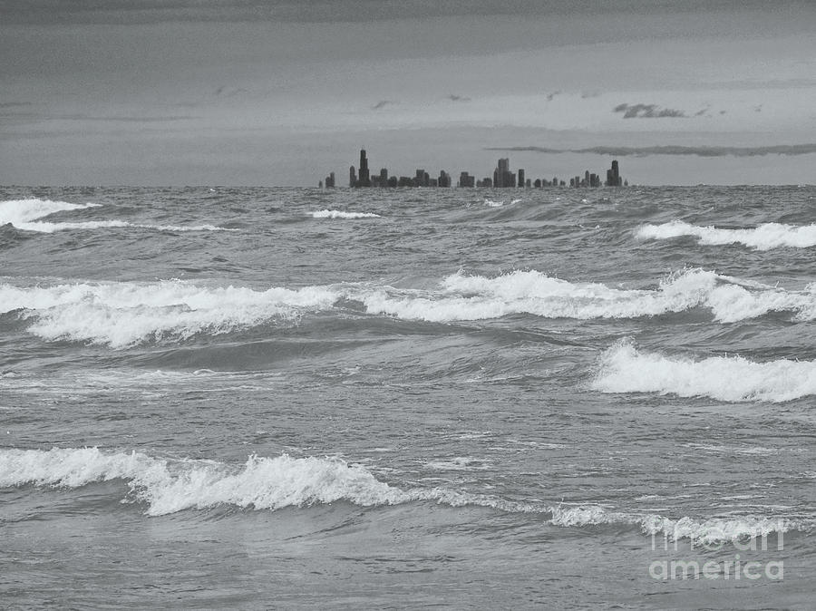 Indiana Dunes National Lakeshore Photograph - Windy City Skyline bw by Ann Horn