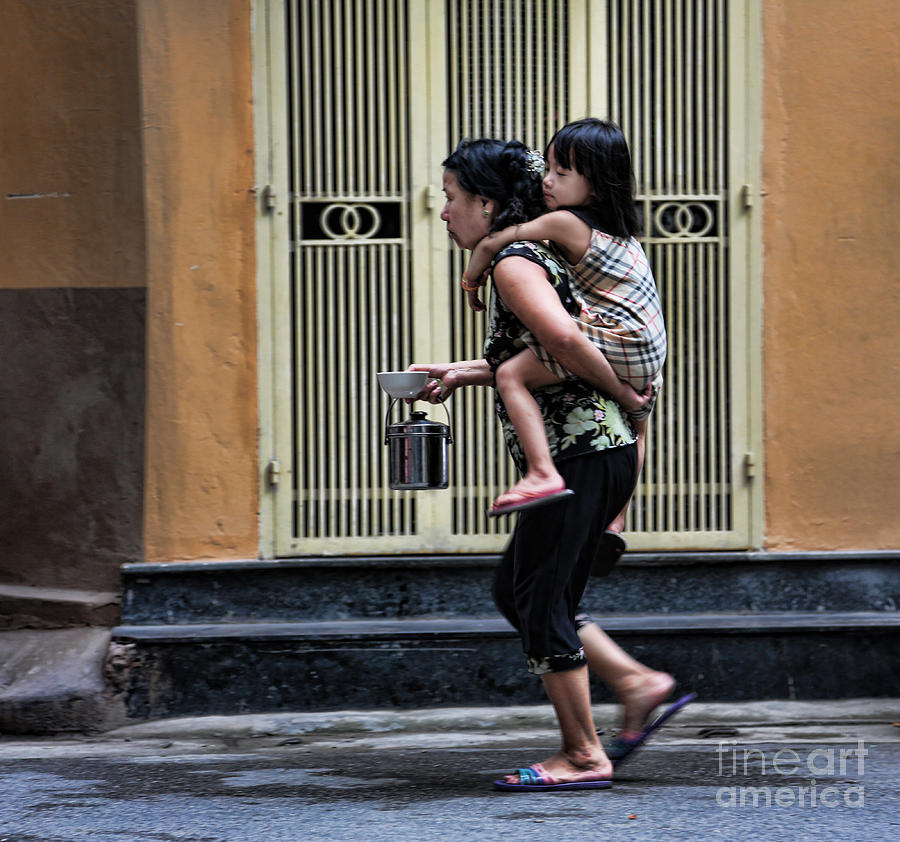 Woman Child Vietnam #1 Photograph by Chuck Kuhn