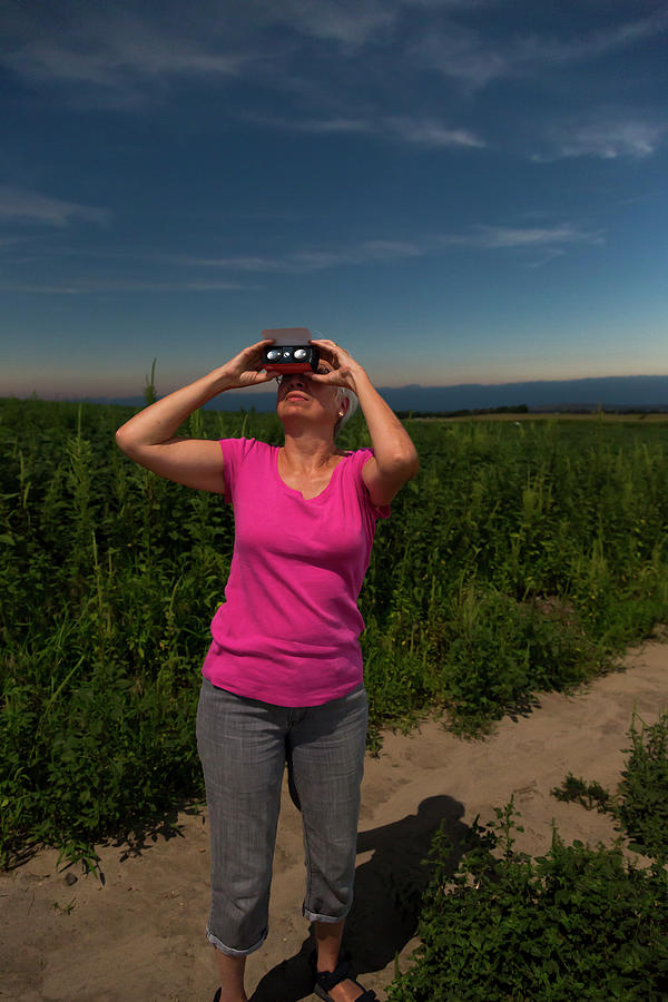 Space Photograph - Woman Watching Total Solar Eclipse #1 by Jim West/science Photo Library