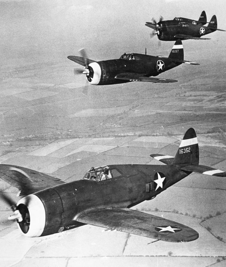 World War II: Thunderbolt #1 Photograph by Granger