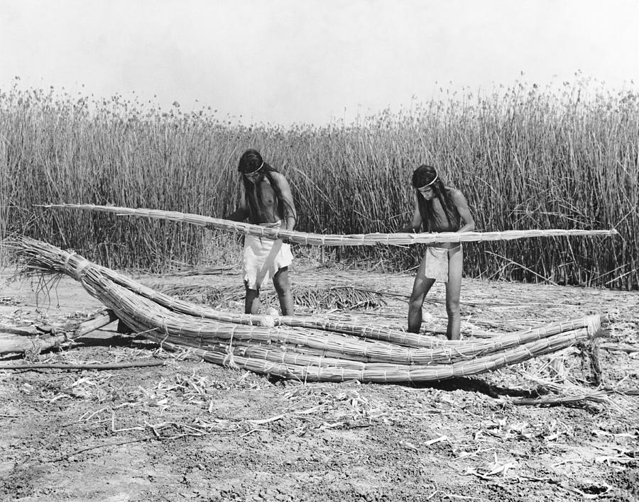 Yokuts Making Tule Boats Photograph by Underwood Archives Onia