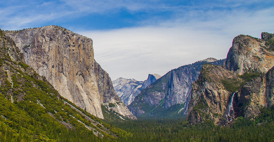 Yosemite National Park Photograph - Yosemite Valley #1 by Brian Williamson