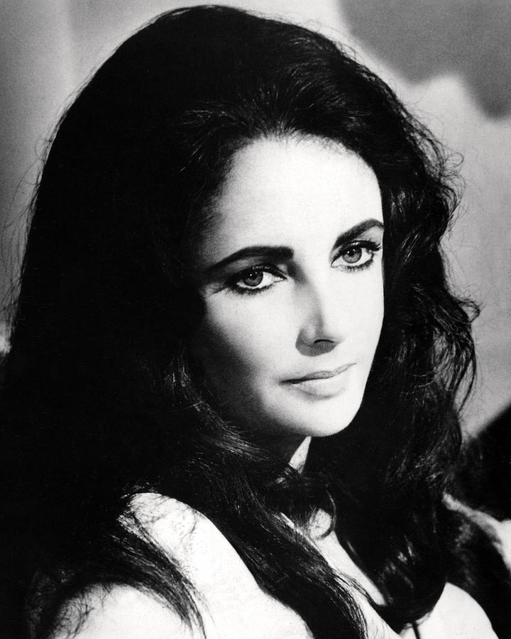 Elizabeth Taylor Photograph by Silver Screen - Fine Art America