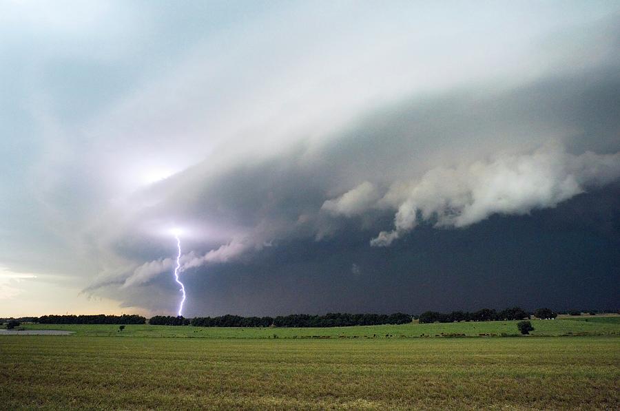 Lightning Bolt Photograph by Jim Reed Photography/science Photo Library ...