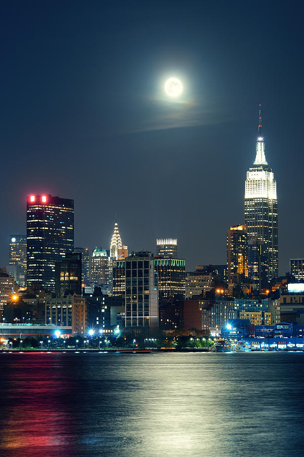 Moon Rise Manhattan Photograph