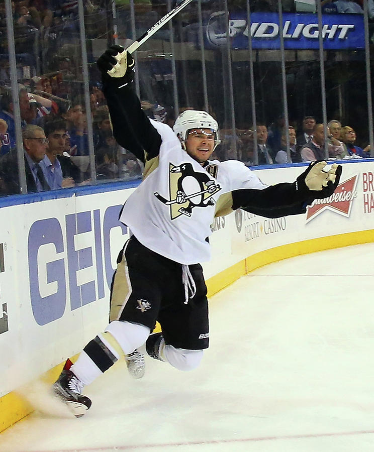 Pittsburgh Penguins V New York Rangers #10 Photograph by Bruce Bennett Pittsburgh Penguins V New York Rangers #10 Photograph by Bruce Bennett