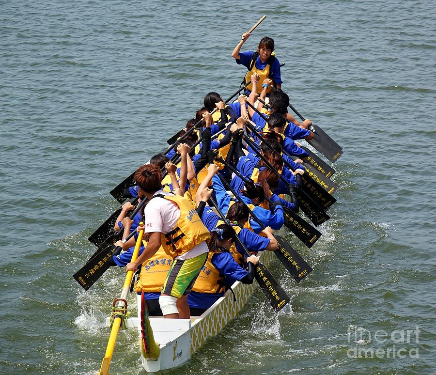 The 2014 Dragon Boat Festival In Kaohsiung Taiwan ...