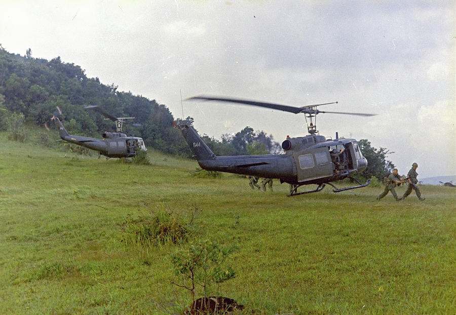 Vietnam War, 1967 Photograph by Granger - Fine Art America