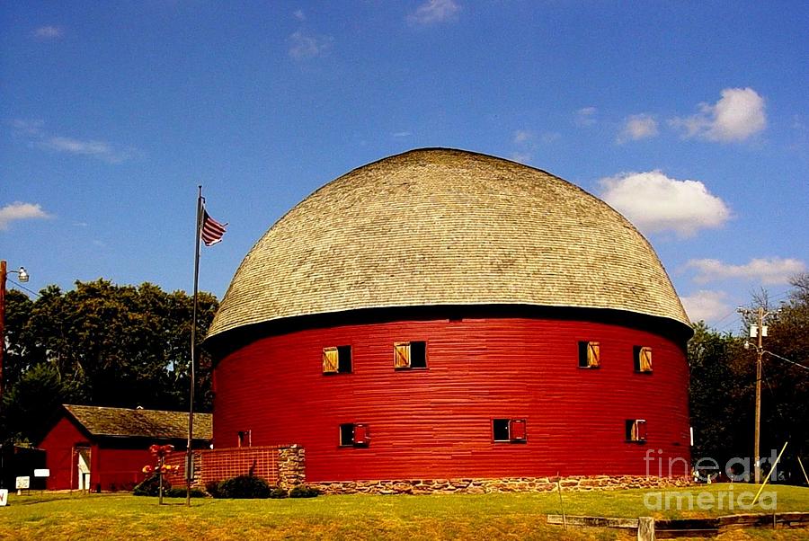 100 Year Old Round Red Barn  Photograph by Janette Boyd