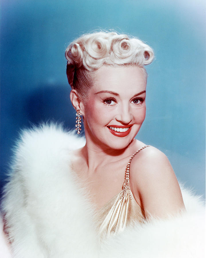 Betty Grable Photograph By Silver Screen - Fine Art America