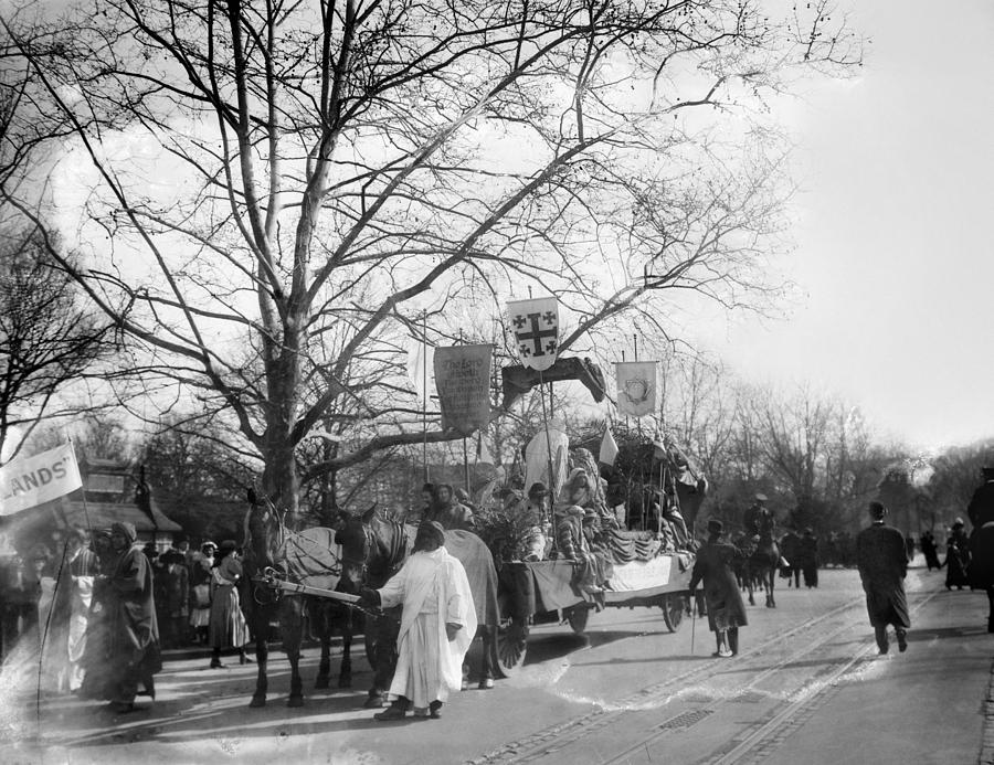 Suffrage Parade, 1913 Photograph By Granger