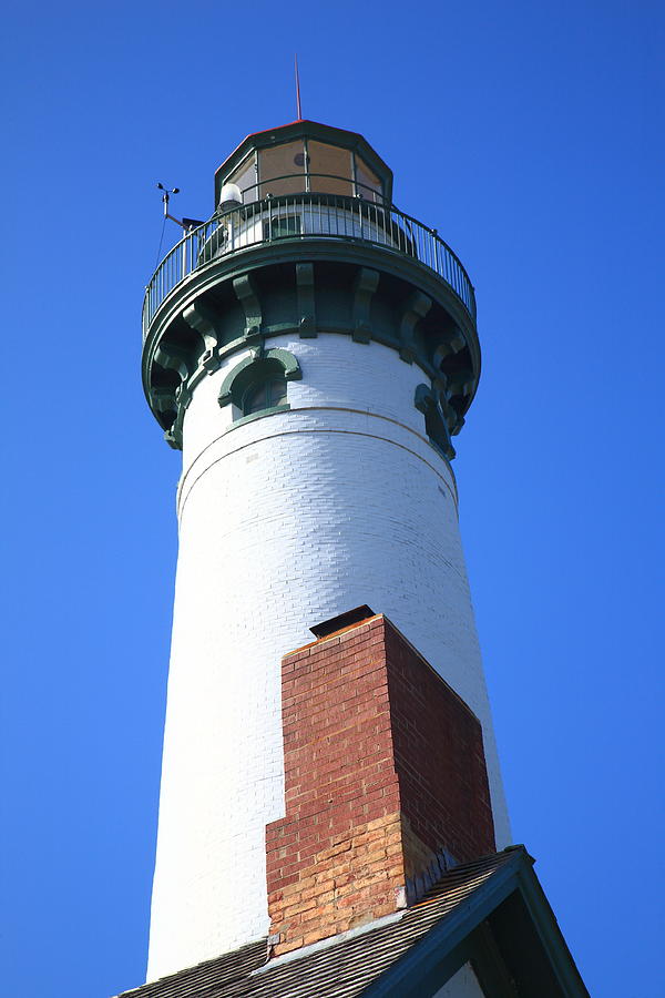 Lighthouse - Presque Isle Michigan 7 Photograph by Frank Romeo