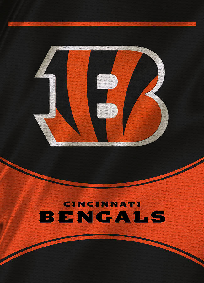 Cincinnati Bengals Football Shirt T-Shirt by Joe Hamilton - Fine Art America