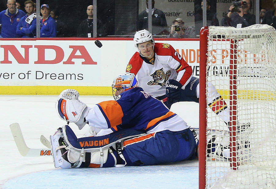 Florida Panthers V New York Islanders - #14 Photograph by Bruce Bennett