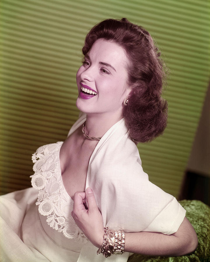 Jean Peters Photograph by Silver Screen - Pixels