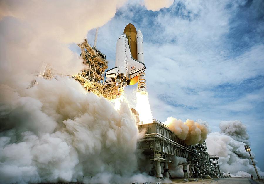 Space Shuttle Final Flight #14 Photograph by Nasa/science Photo Library