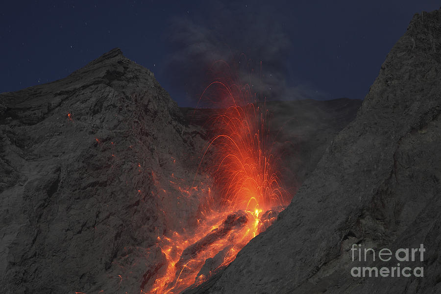 Strombolian Type Eruption Of Batu Tara #14 Photograph by Richard Roscoe