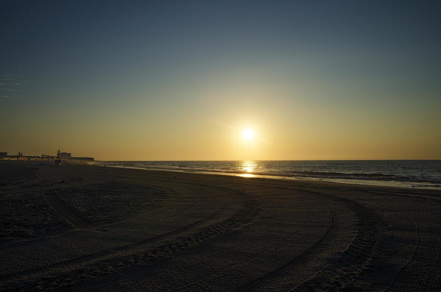 Beach Photograph - 14th Street Beach at Sunrise - Ocean City New Jersey by Bill Cannon