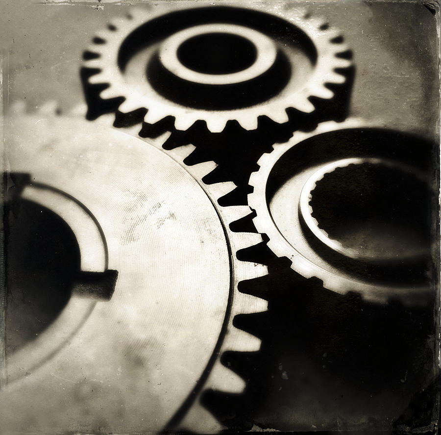 Three Photograph - Cogs No17 by Les Cunliffe