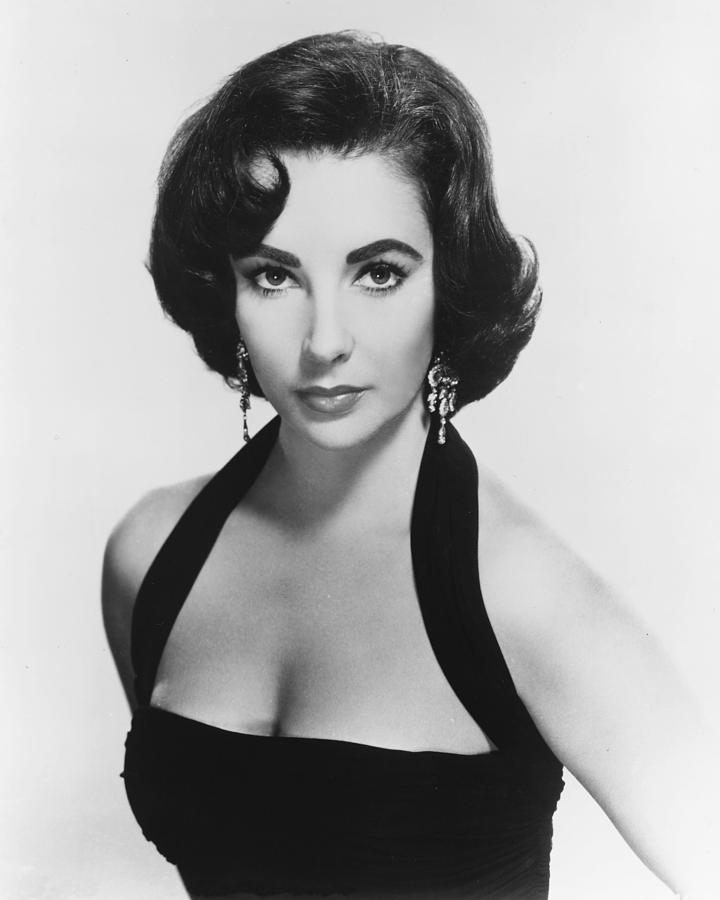 Elizabeth Taylor #17 Photograph by Silver Screen