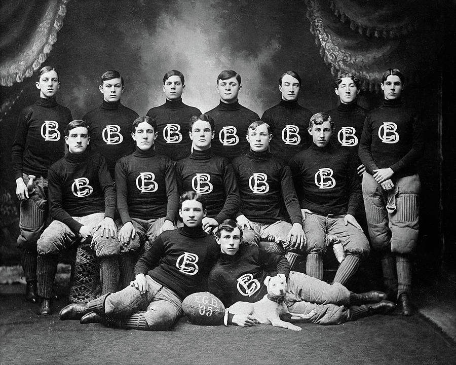 Black And White Photograph - 1900s 1905 Turn Of The Century Football by Animal Images