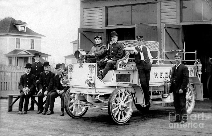 1911 Fire Wagon Photograph by Jon Neidert