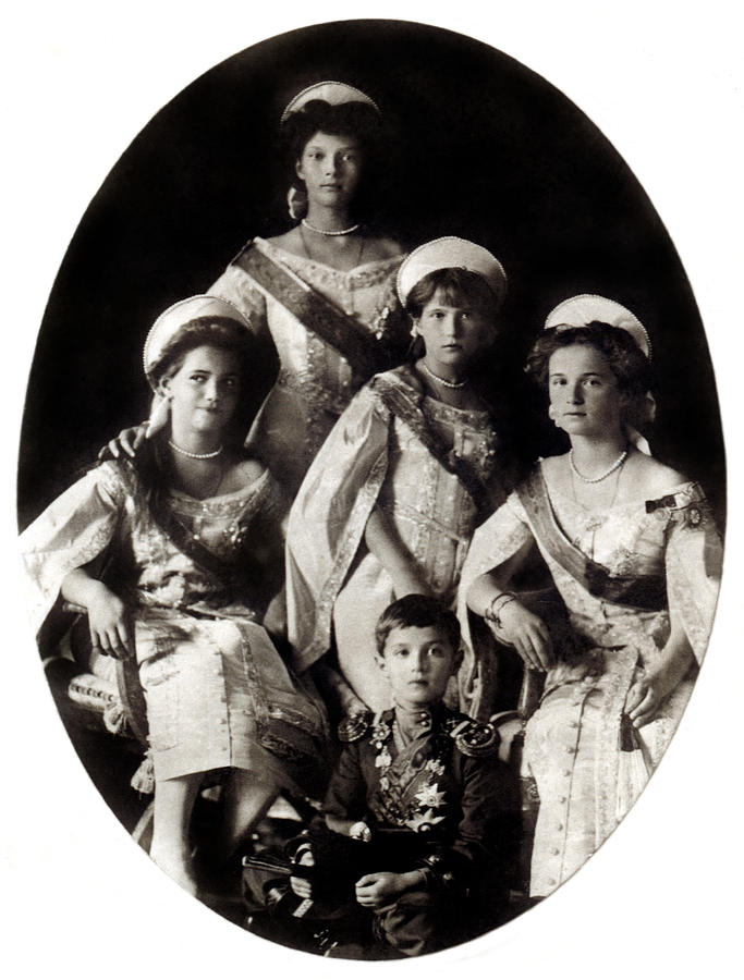 1914 The Romanov Children Photograph by Historic Image